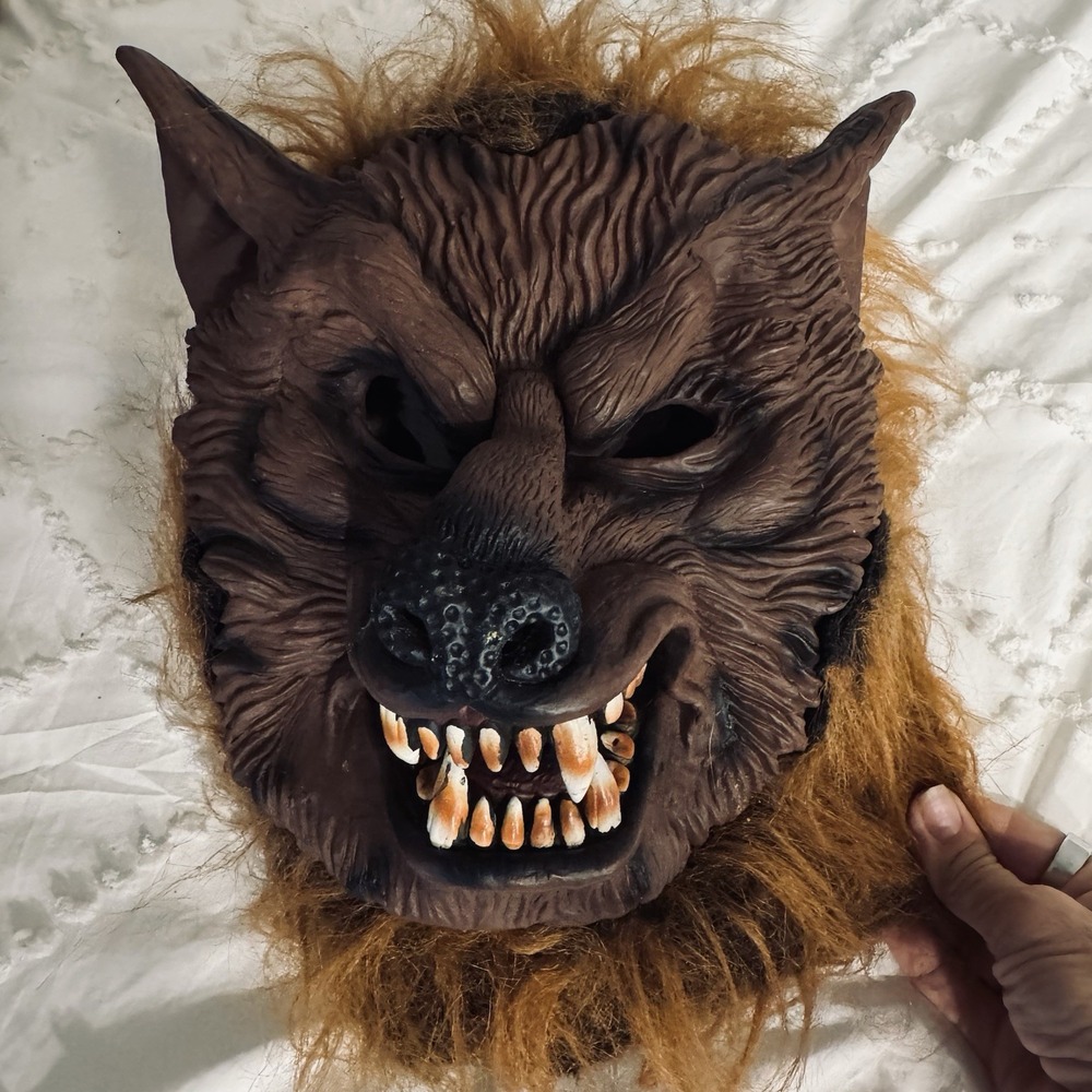 Kids Brown Werewolf Wolf Mask Size M 8 Halloween Costume Faux Fur MASK ONLY